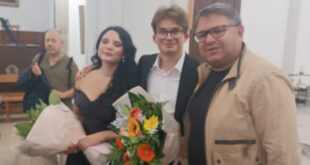 MONDRAGONE – SERATA DI MUSICA A SAN FRANCESCO: GALLO E SAVARESE INCANTANO. BELLI: RISULTATO STORICO