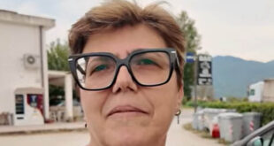 ROCCAMONFINA – Sagra e caos parcheggi, i vigili “prelevano” auto: proprietario colto da malore (il video con l’intervista)