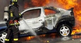 CALVI RISORTA – Auto incendiate nella notte, proprietario colto da malore