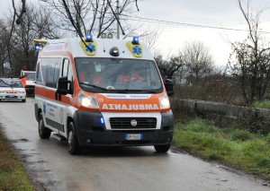 emergenza volturno ambulanza mar 2011