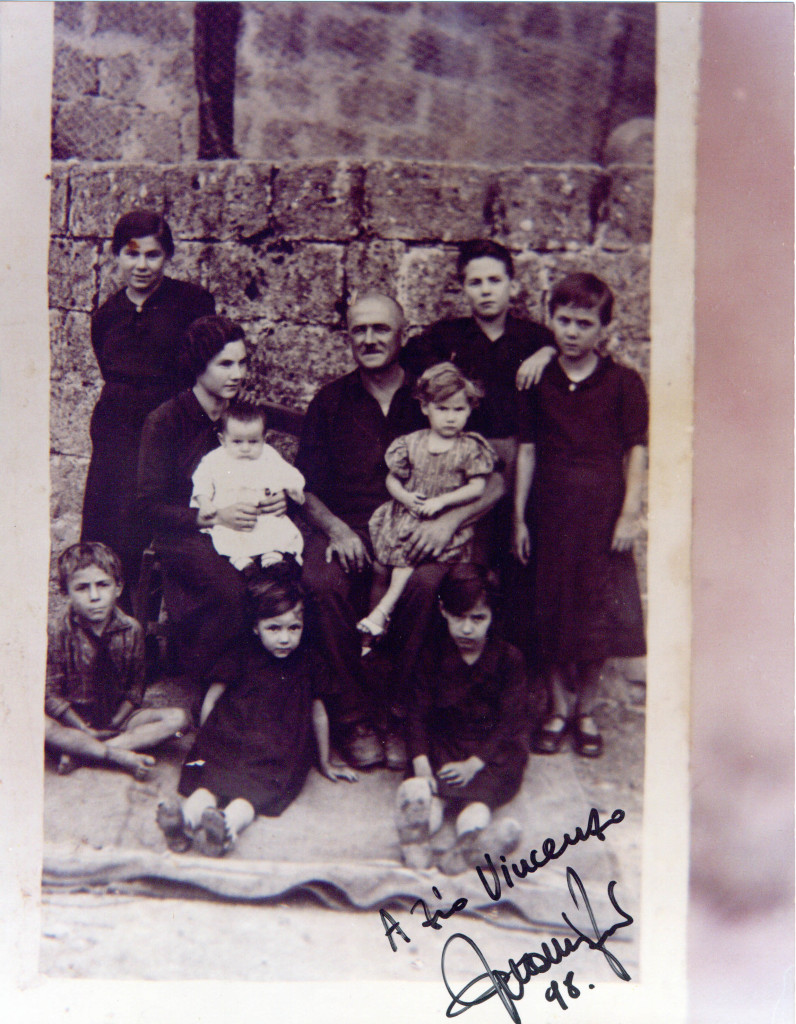 I figli di Alfonso De Quattro, salvarono il padre implorando pietà. I nazisti commossi rilasciarono il prigioniero